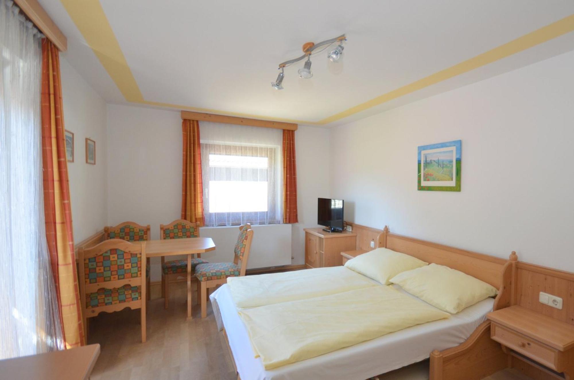 Sonnenhof Walchsee Room photo